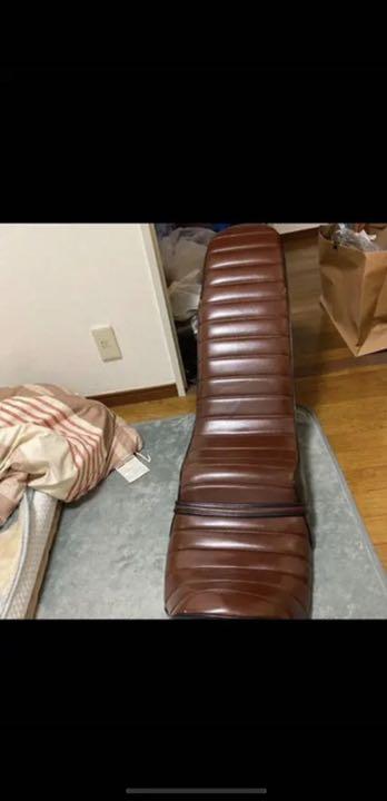 ホーク3 三段シート