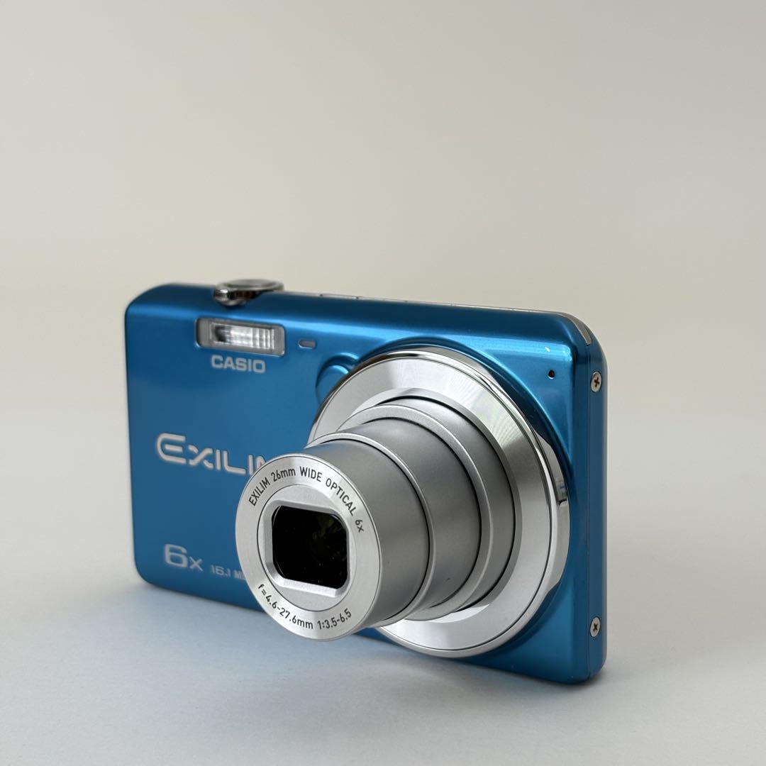 CASIO EXILIM EX-ZS25 コンデジ
