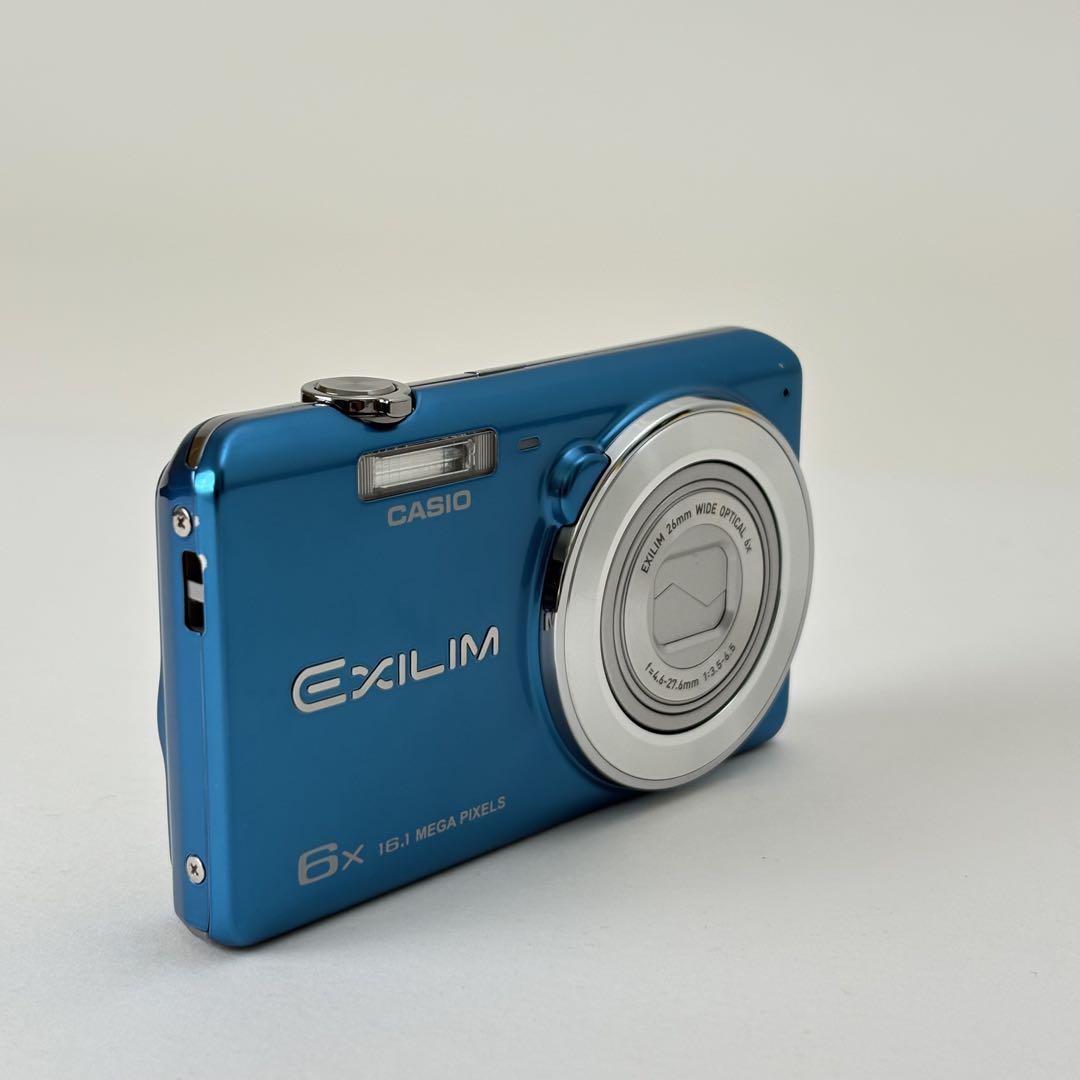 CASIO EXILIM EX-ZS25 コンデジ