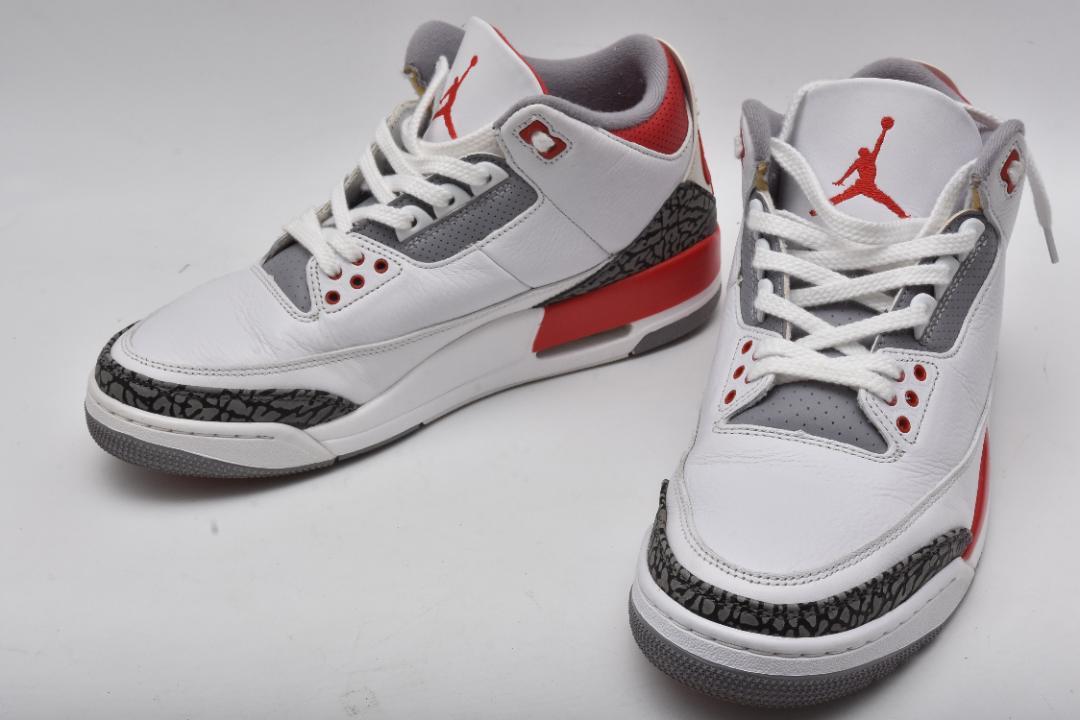 NIKE AIR JORDAN 3 Fire Red (2022) 27.5cm