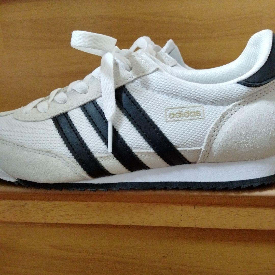 【限定SALE中】アディダス スニーカー　　　adidas R71　23.5cm