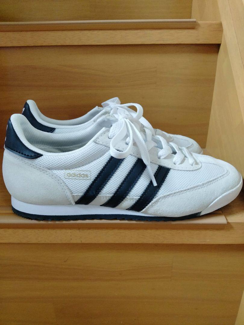 【限定SALE中】アディダス スニーカー　　　adidas R71　23.5cm