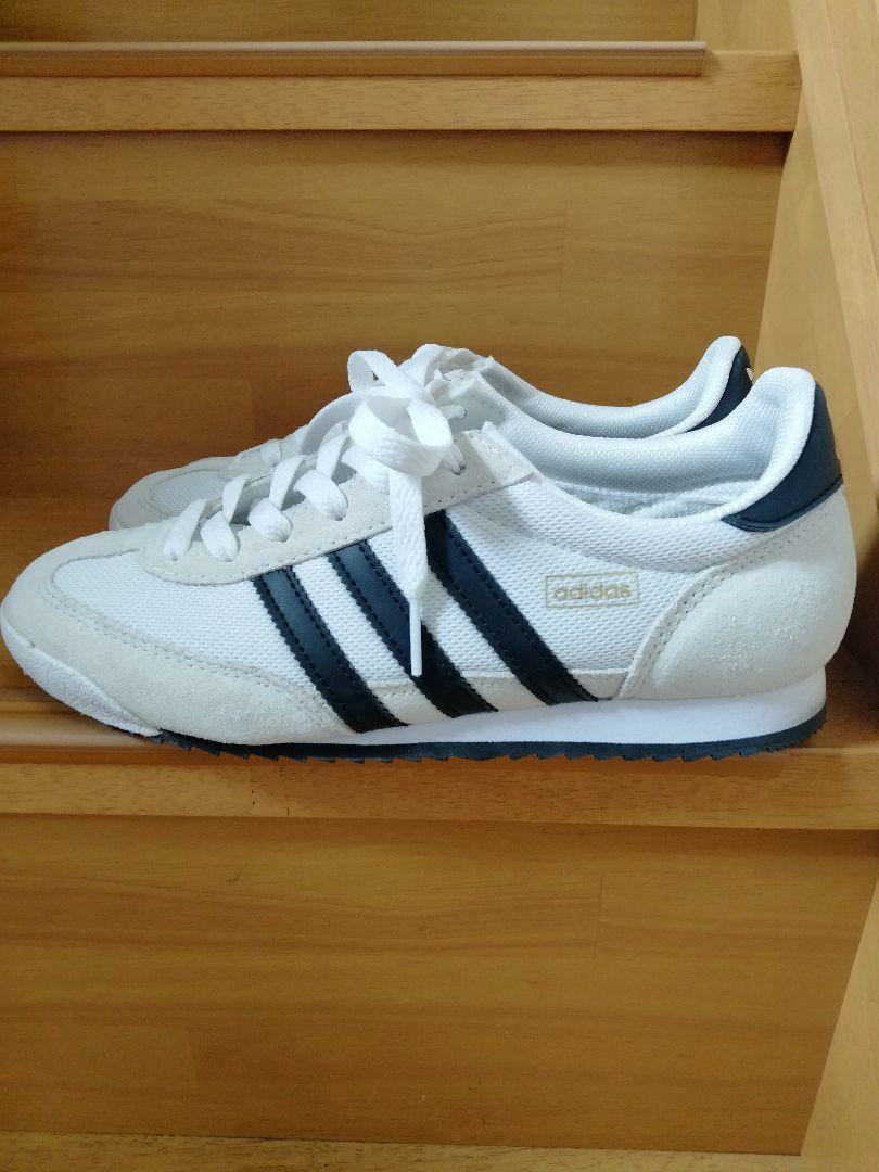 【限定SALE中】アディダス スニーカー　　　adidas R71　23.5cm