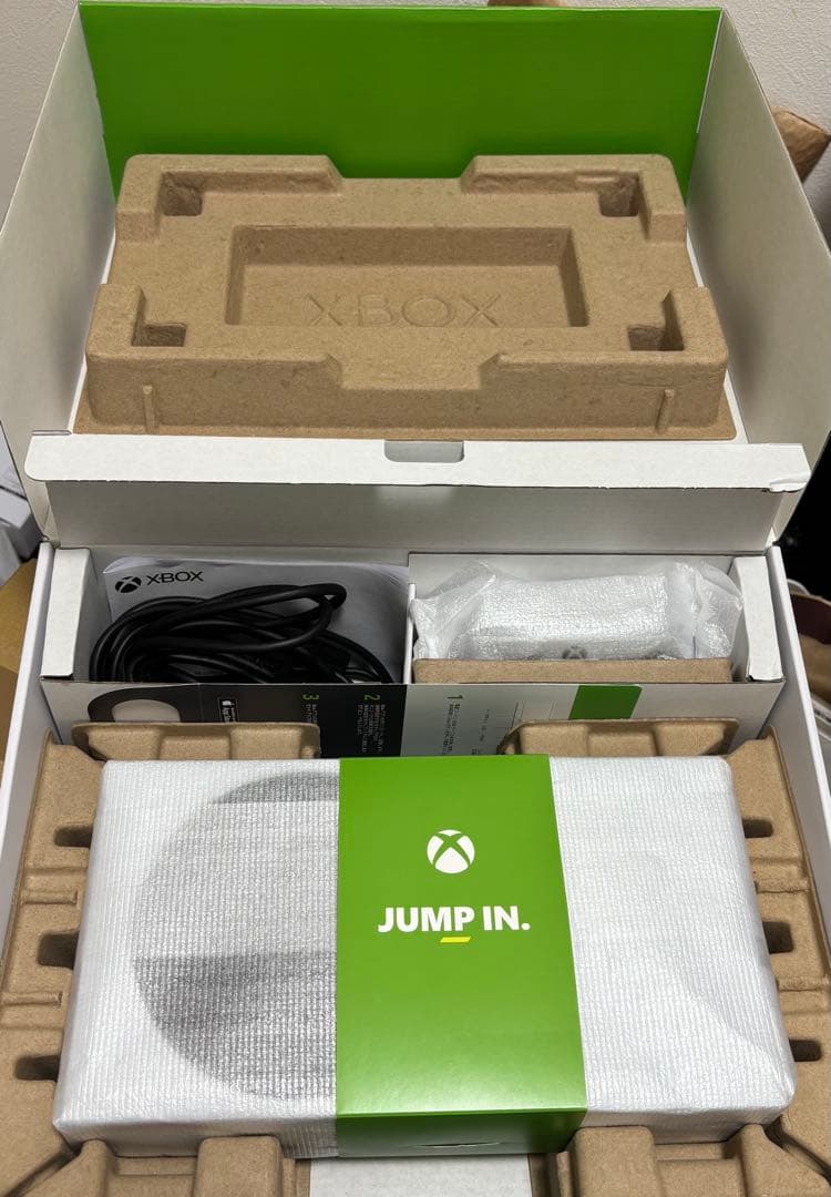 Xbox Series S 本体 ホワイト コントローラー付き Xbox Series S 本体 ホワイト コントローラー付き