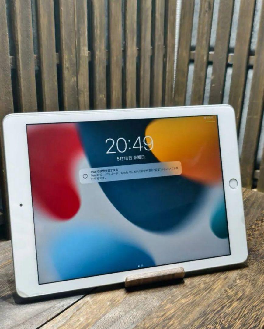ipad 第6世代　128GB タブレット シルバー