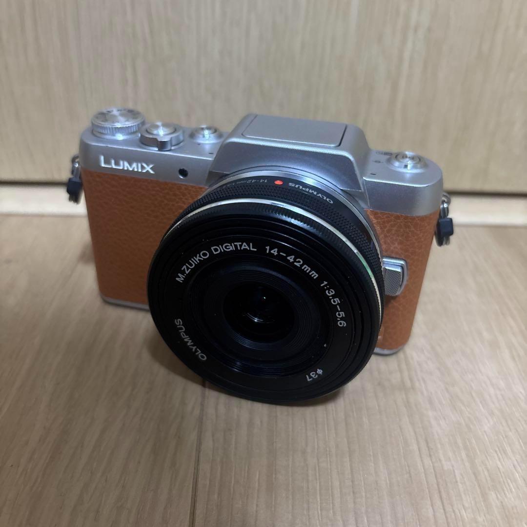 Panasonic LUMIX DMC-GF7 ミラーレス一眼カメラ