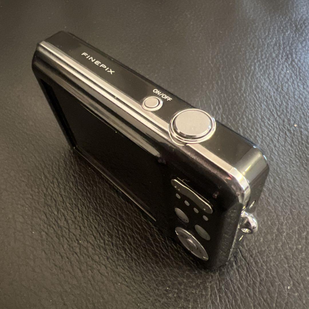 FUJIFILM FINEPIX コンパクトデジタルカメJ30 - メルカリ