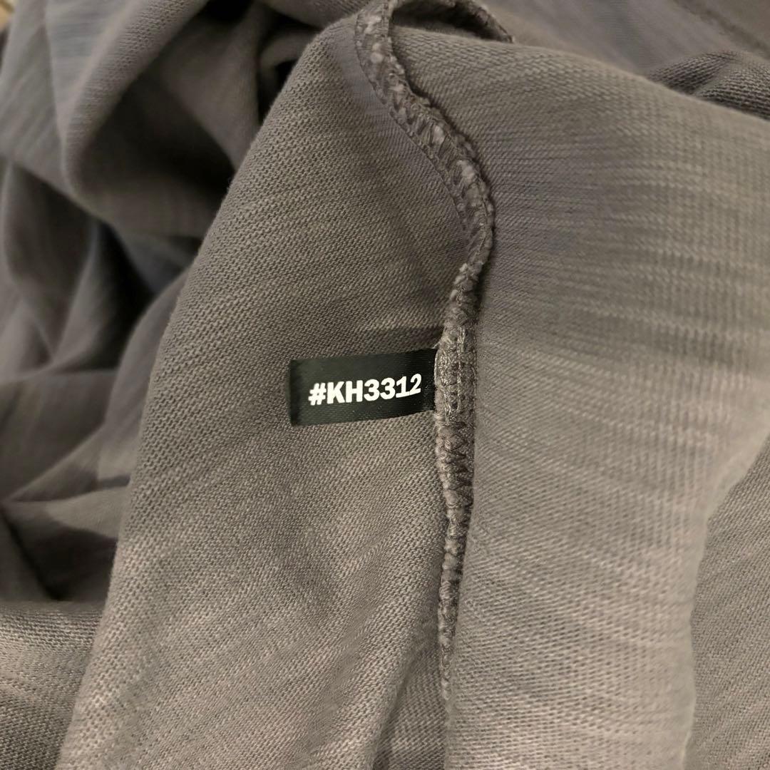 新品　KITHの美色カラーとビンテージ感たっぷりな希少なボックスロゴ限定ロンＴ