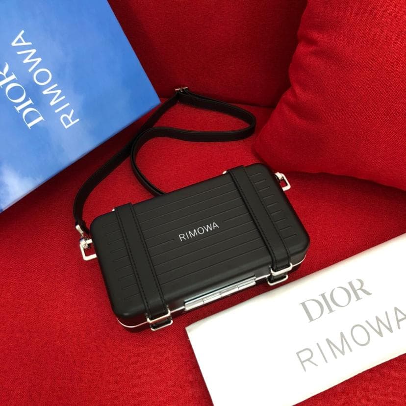 DIOR RIMOWA スマホショルダーバッグ ブラック