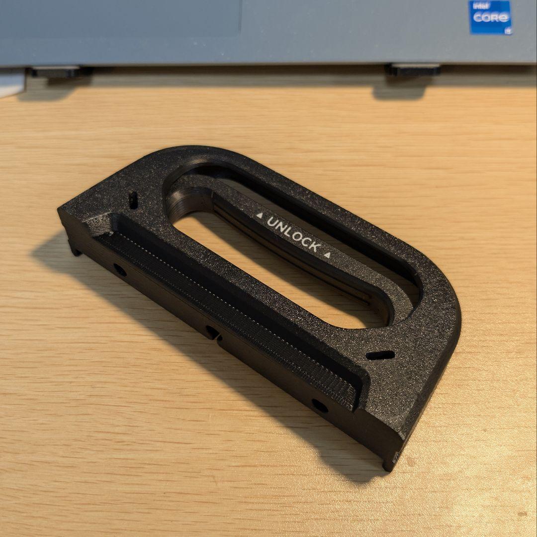 ジムニーJB64JB74用グリップ一体型リアゲートオープナーブラック