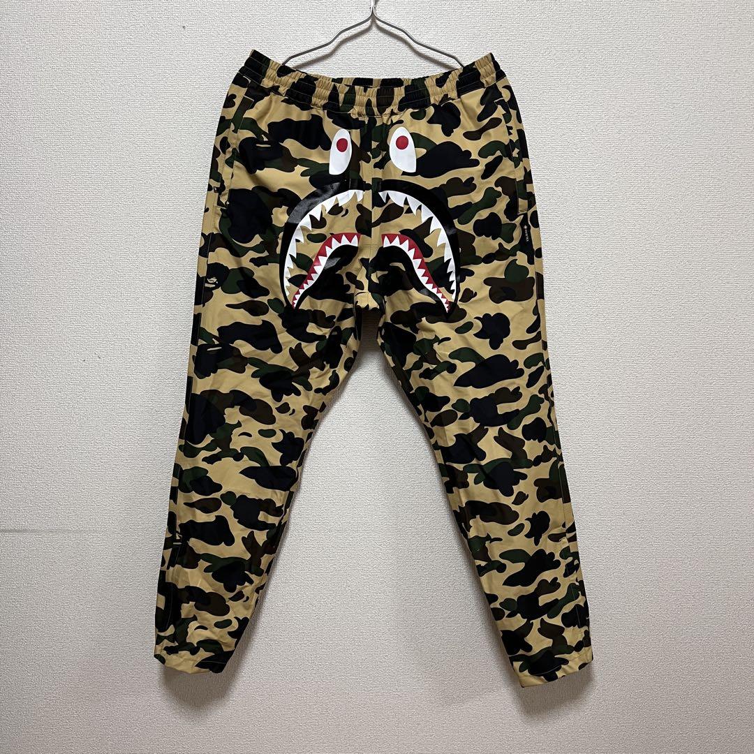 A BATHING APE シャーク shark 1st camo パンツ　L