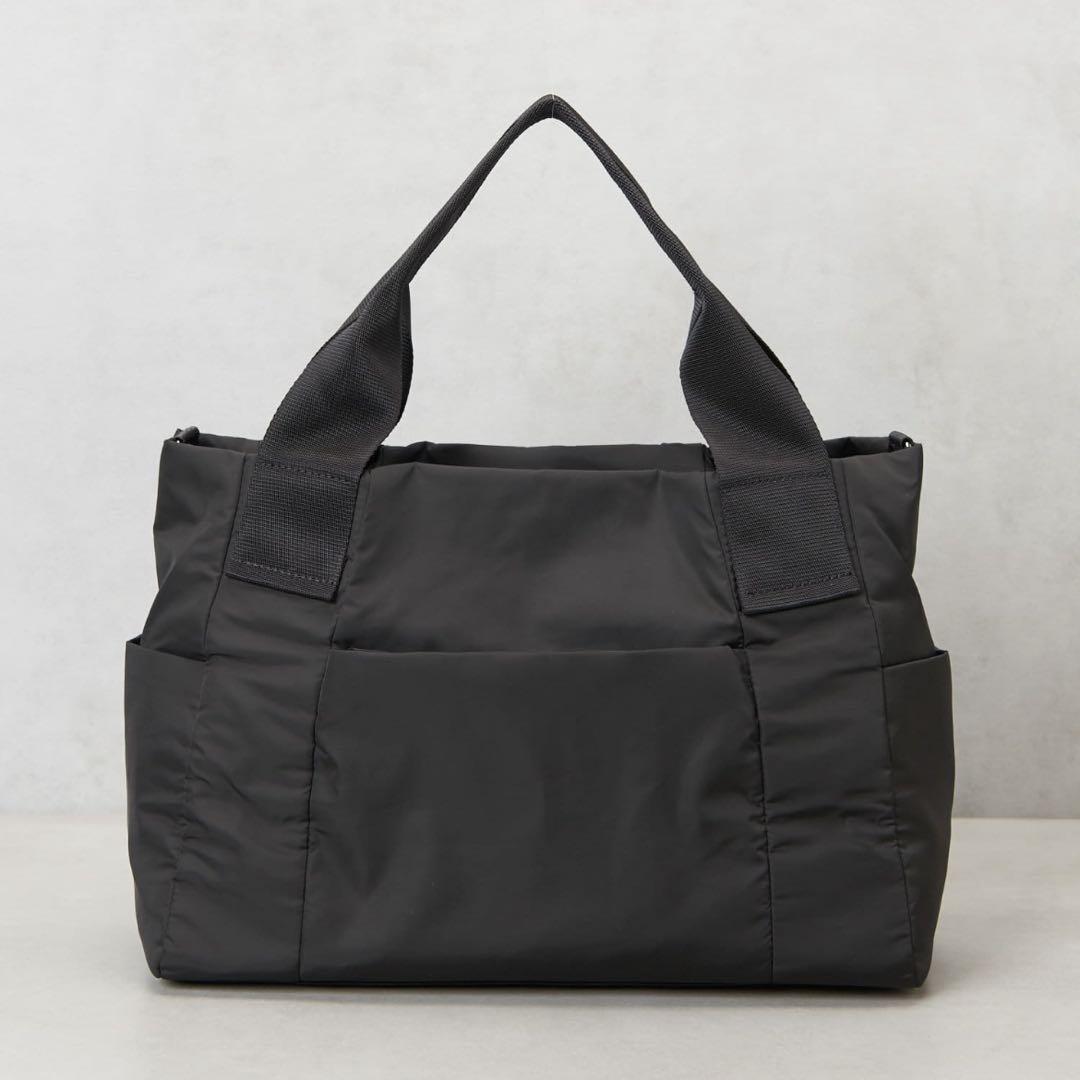 PAPILLONNER 樹脂パーツトートバッグ