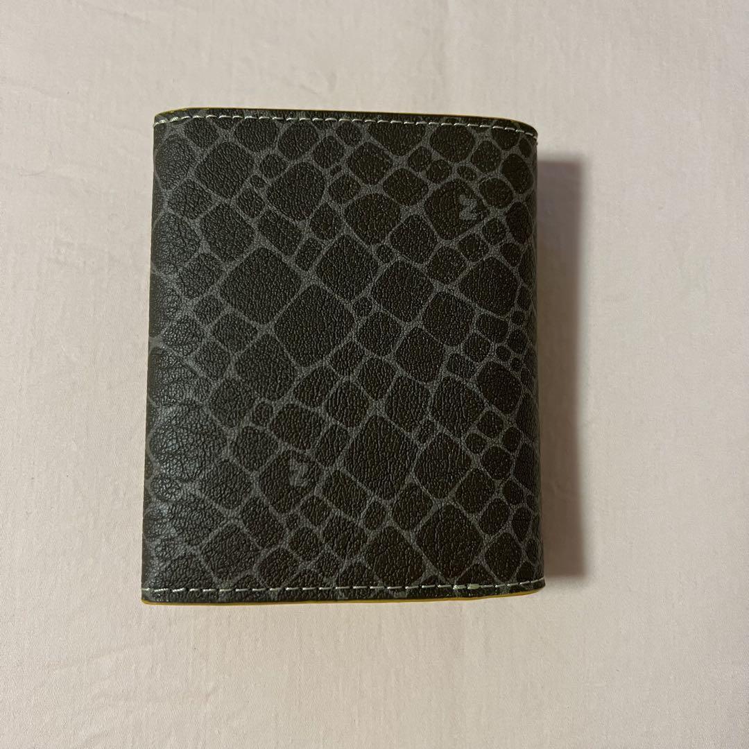 クロコダイル風二つ折り財布 グレー×イエロー