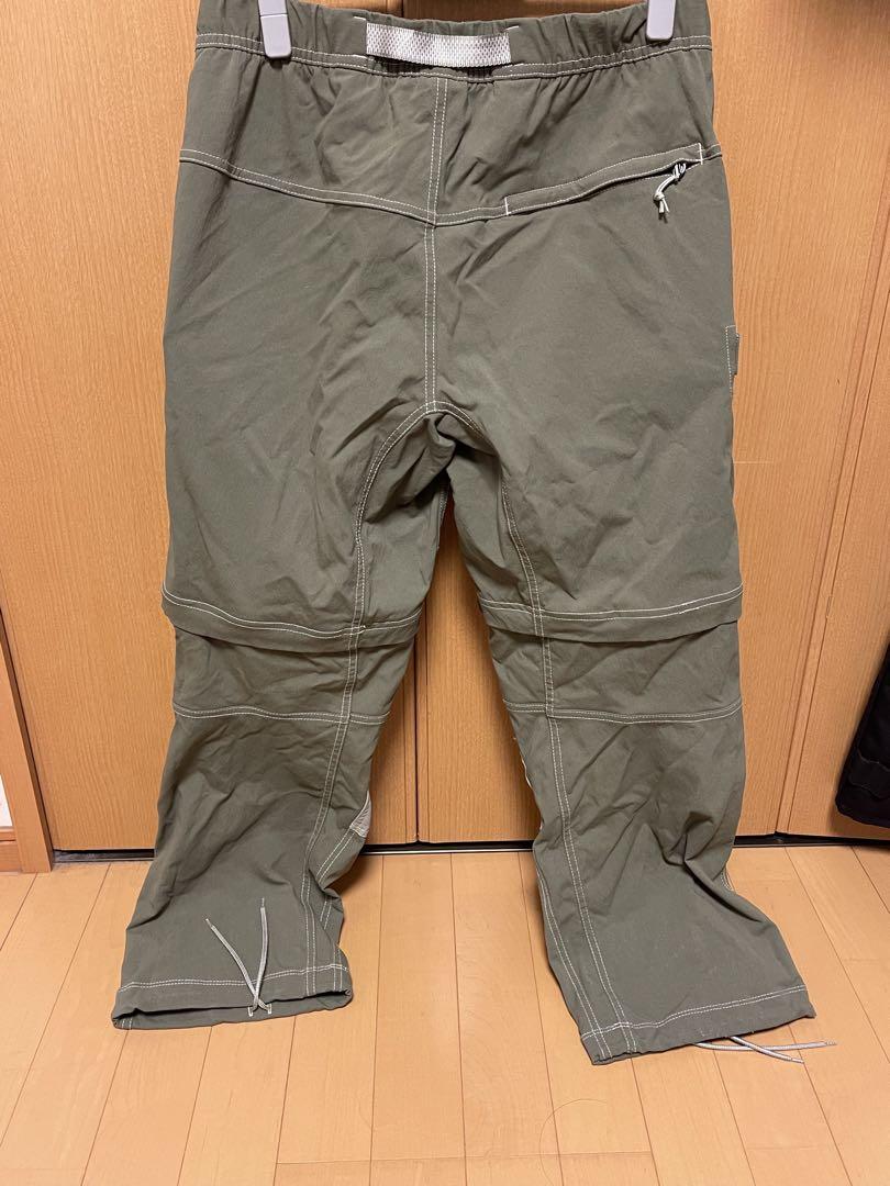 ナイキ　ACG CV0656-222