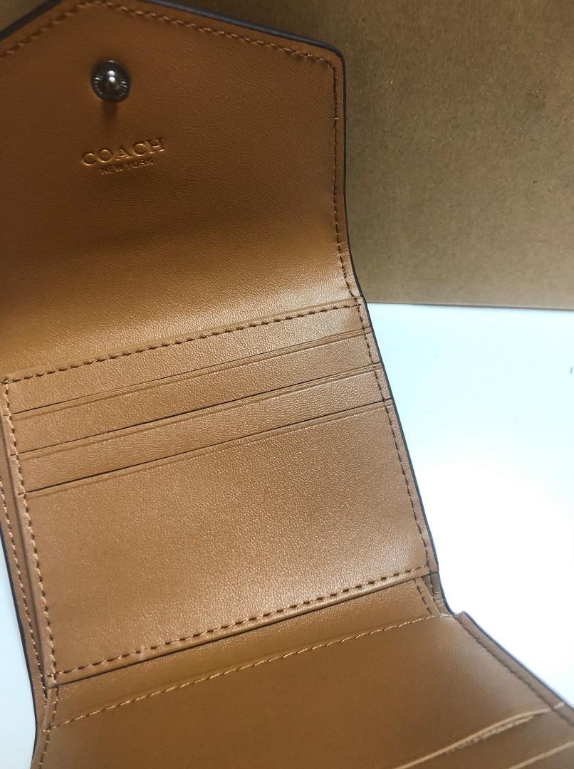 驚きの値段 ラスト1 コーチ 新品 折財布 財布 プレゼント ピンクレモネード - 折り財布