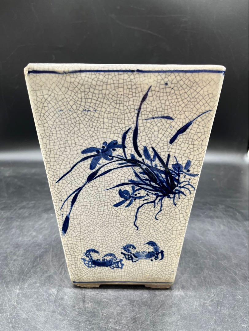中国　清時代　染付　花瓶　花器　植木鉢　時代物　古美術