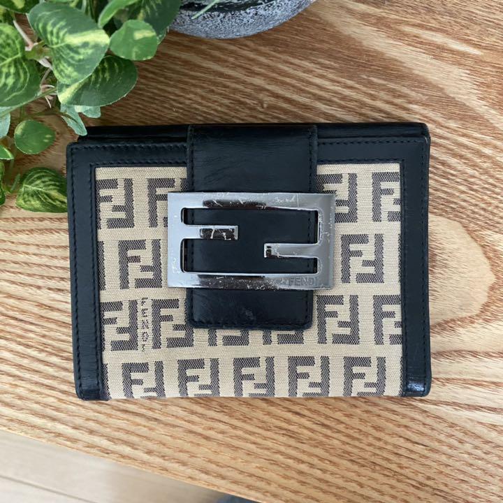 FENDI - フェンディ ズッキーノ コンパクトウォレット