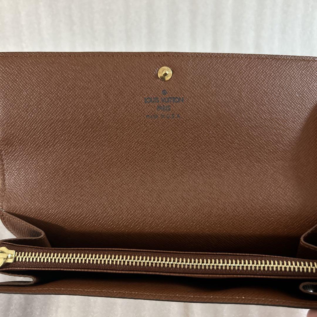 ルイ・ヴィトン モノグラム 長財布
