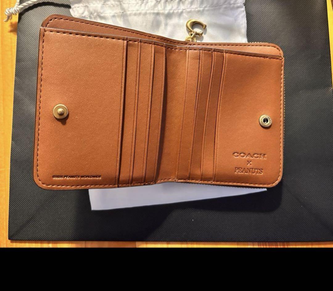 PEANUTS × COACH スヌーピー コーチ コラボ 2つ折り財布