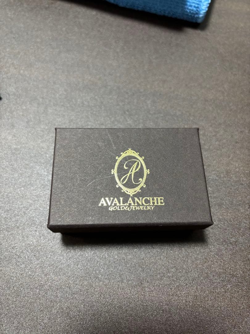 AVALANCHE ピアス ダイヤモンド 5mm
