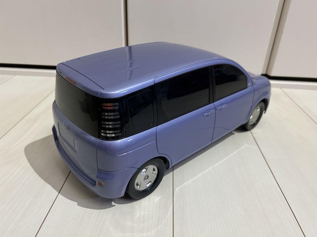 特価 特大 トヨタ シエンタ カラー サンプル ライトパープル 全長 35cm位 特価 特大 トヨタ シエンタ カラー サンプル ライトパープル 全長 35cm位