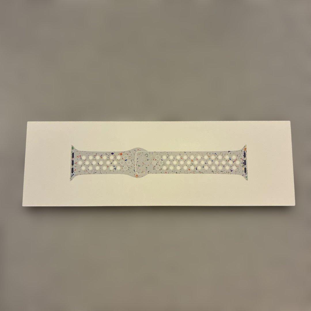 Applewatch Nikeスポーツバンド M/Lピュアプラチナム42mm