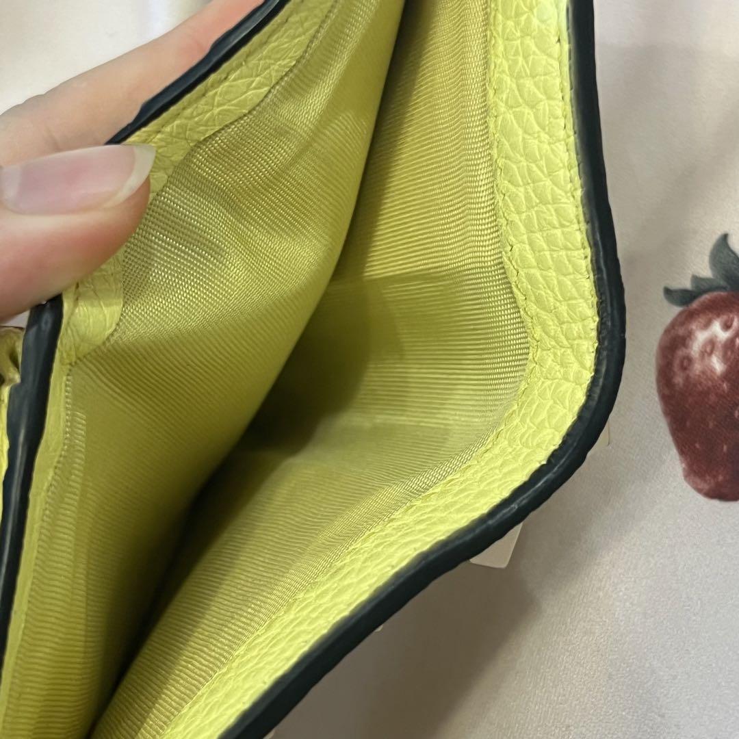 valentino 財布　黄色