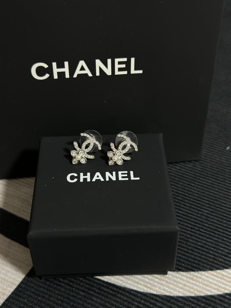 シャネル ピアス ココマーク パール シルバー