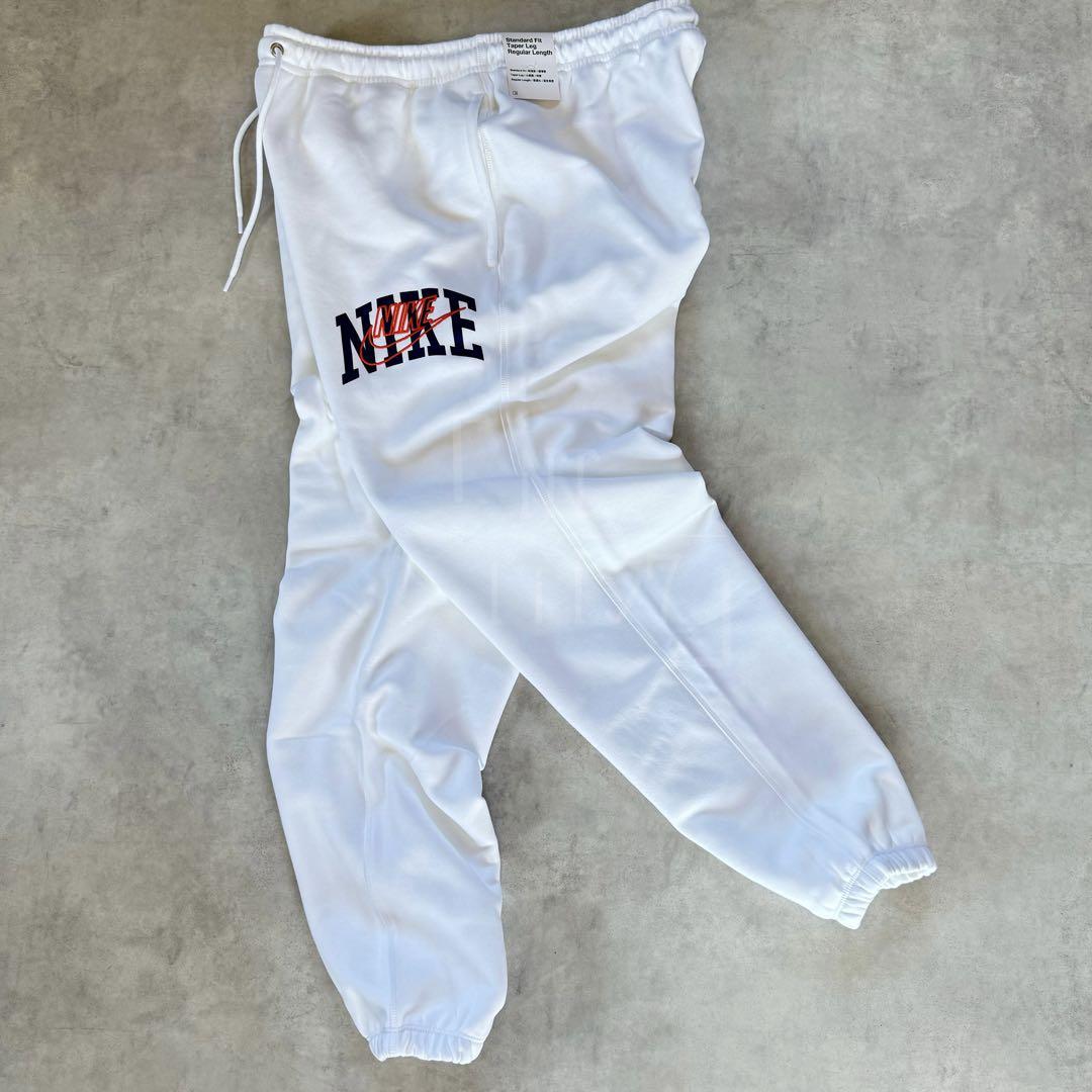 NIKE トレーナー