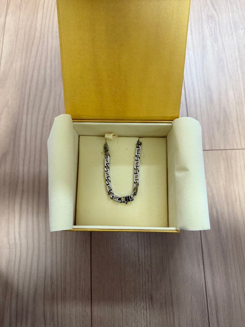 FENDI オーロック ネックレスFendi