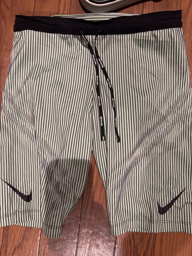 激レア NIKE エアロスイフト ハーフタイツ 国内未発売カラー