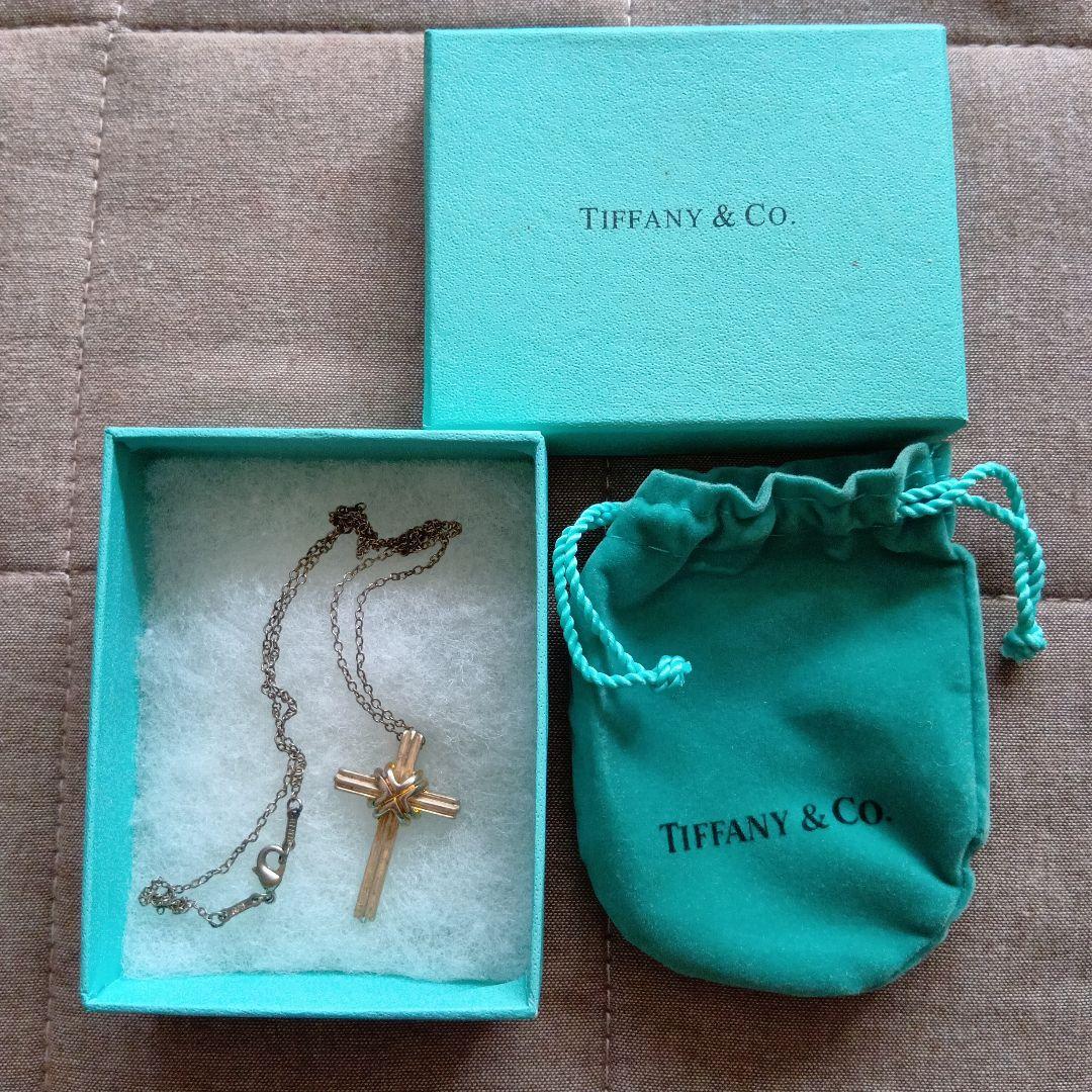 Tiffany & Co. シグネチャークロス ネックレス シルバー 750