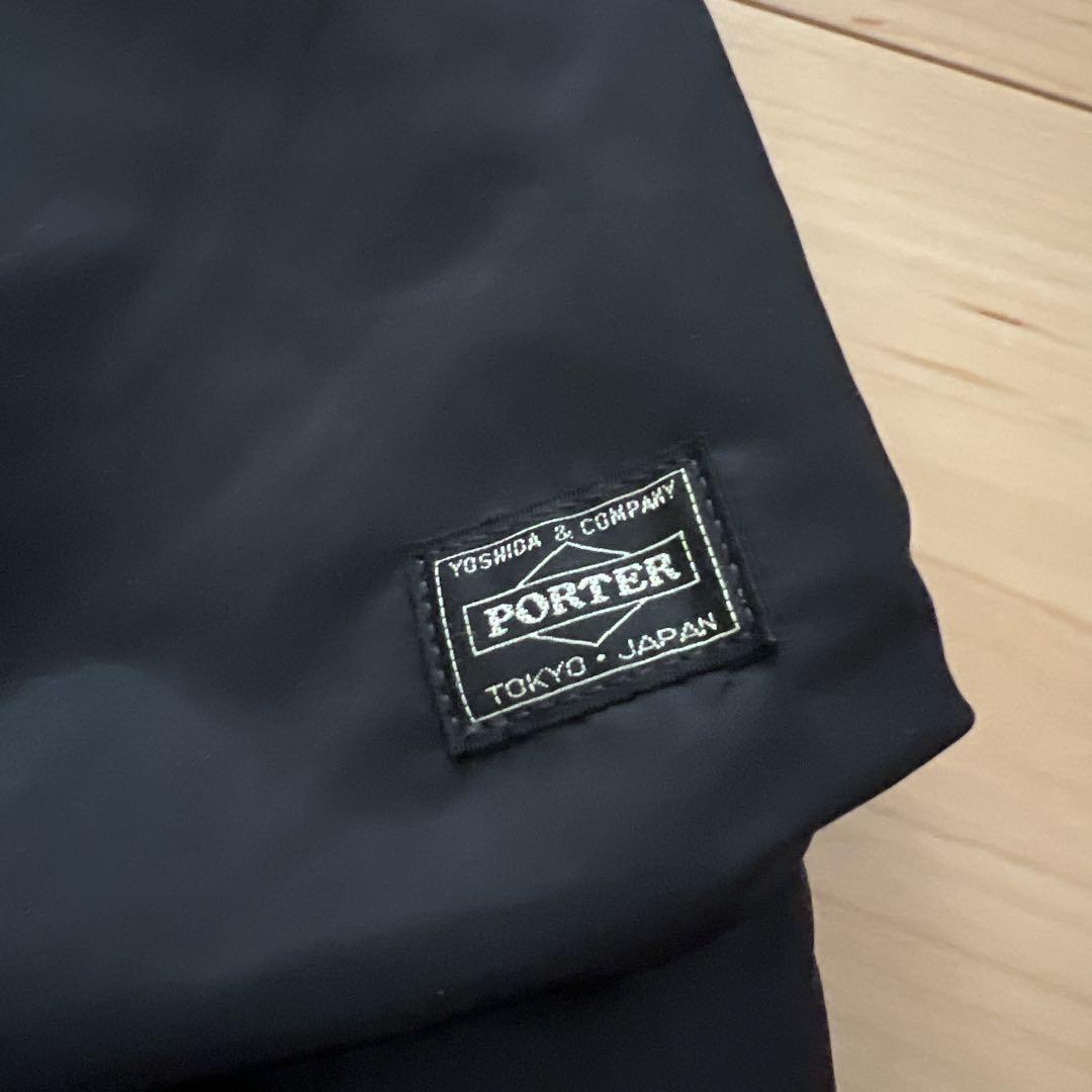 ポーター　PORTER ブラック ショルダーバッグ　フレーム　ヘルメットバッグ