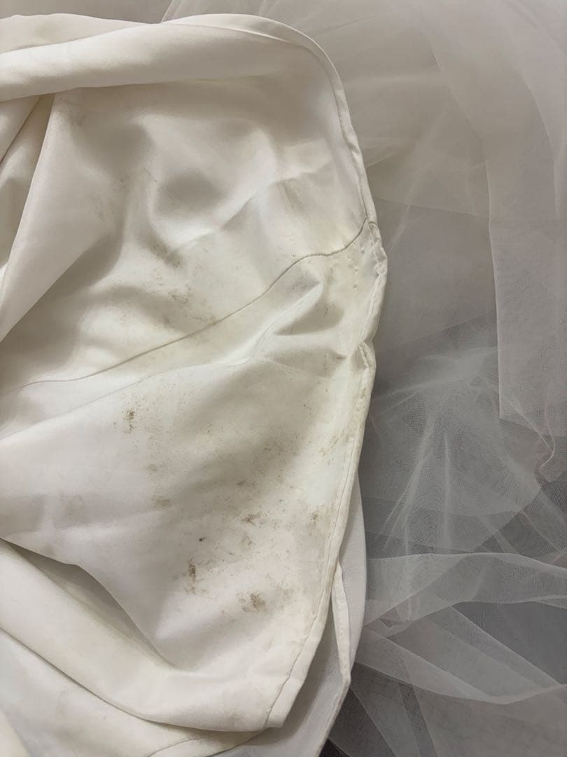 ドレスプロダクション　ウェディングドレス