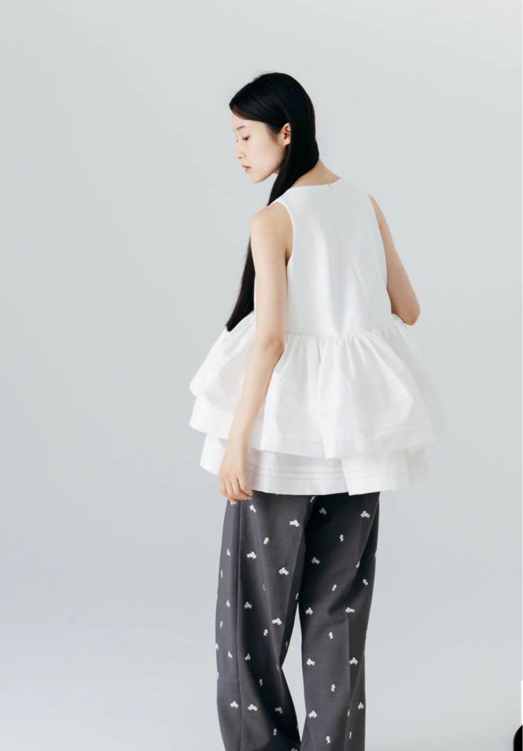 Bibiy DOVE PEPURAMU TOP トップス Bibiy DOVE PEPURAMU TOP トップス