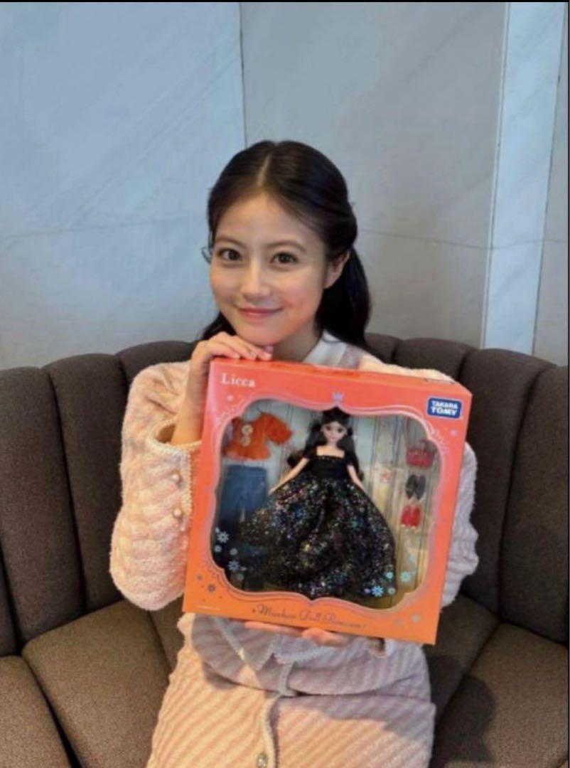 今田美桜トータルプロデュースみおちゃんドール