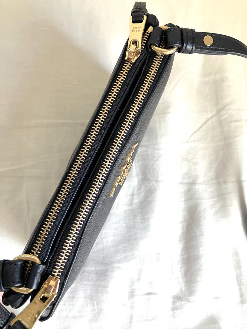 レザー ショルダーバッグ