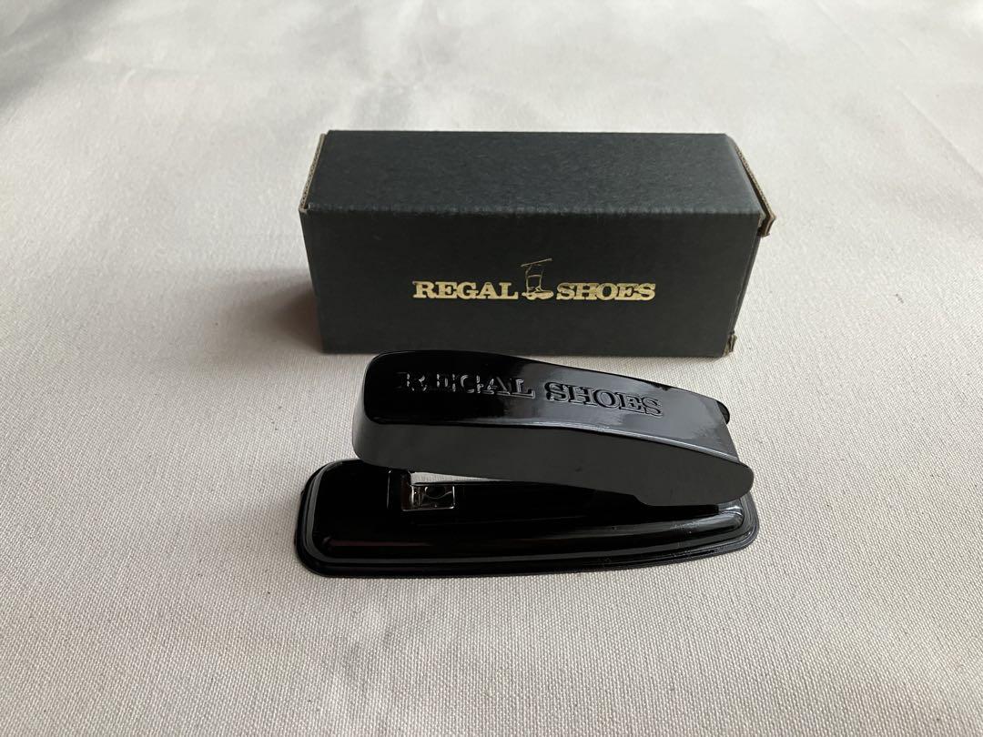 REGALリーガルノベルティ ホッチキス【未使用】 非売品 - メルカリ