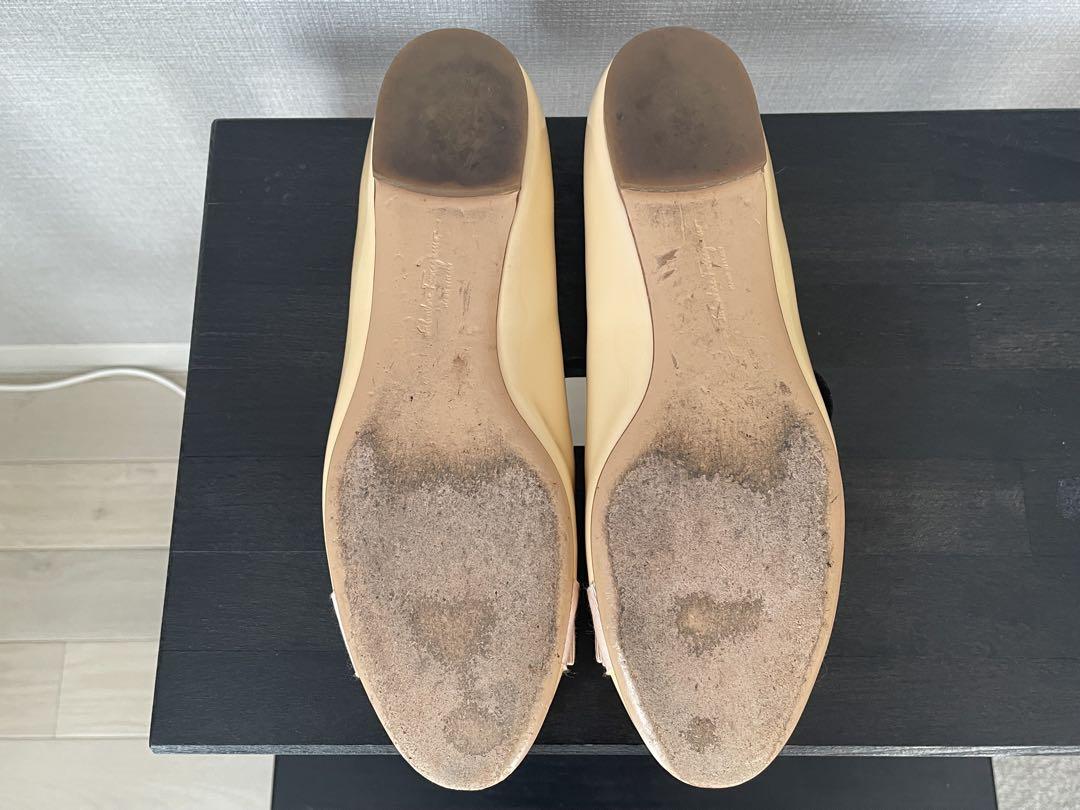 【フェラガモ】超美品　 ヴァリナ　フラットシューズ