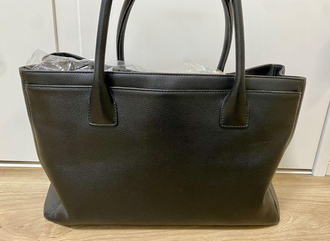 CHANEL　エグゼクティブトート