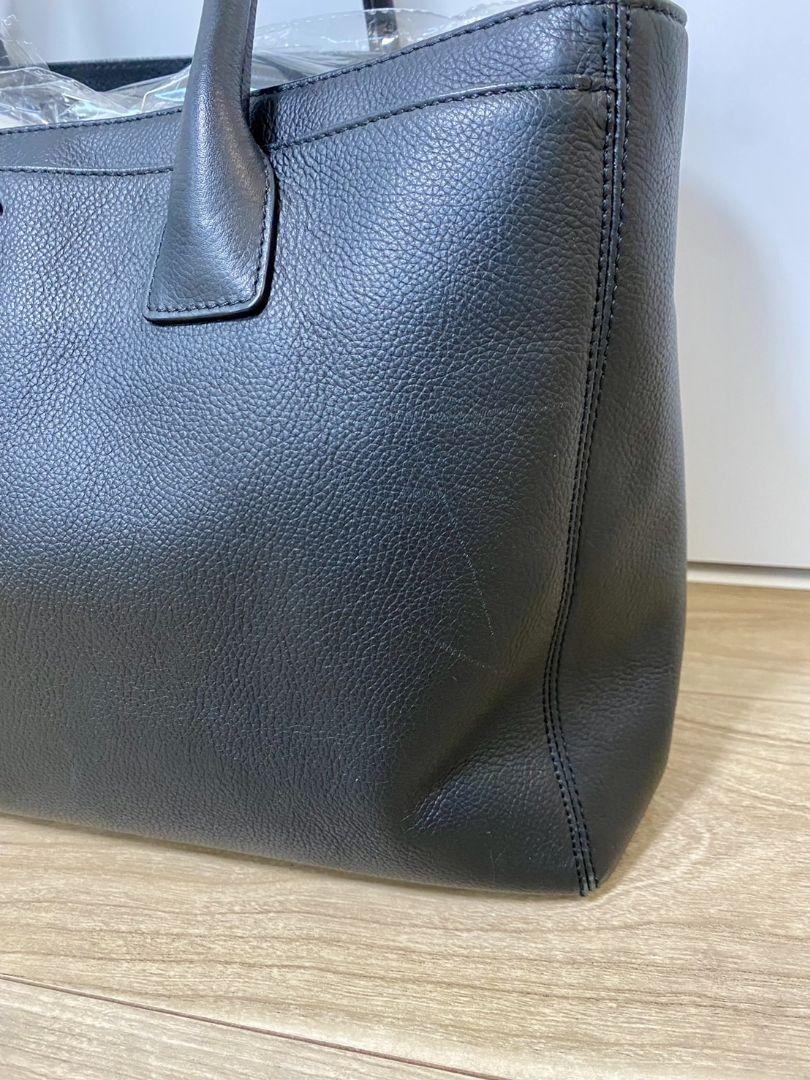 CHANEL　エグゼクティブトート
