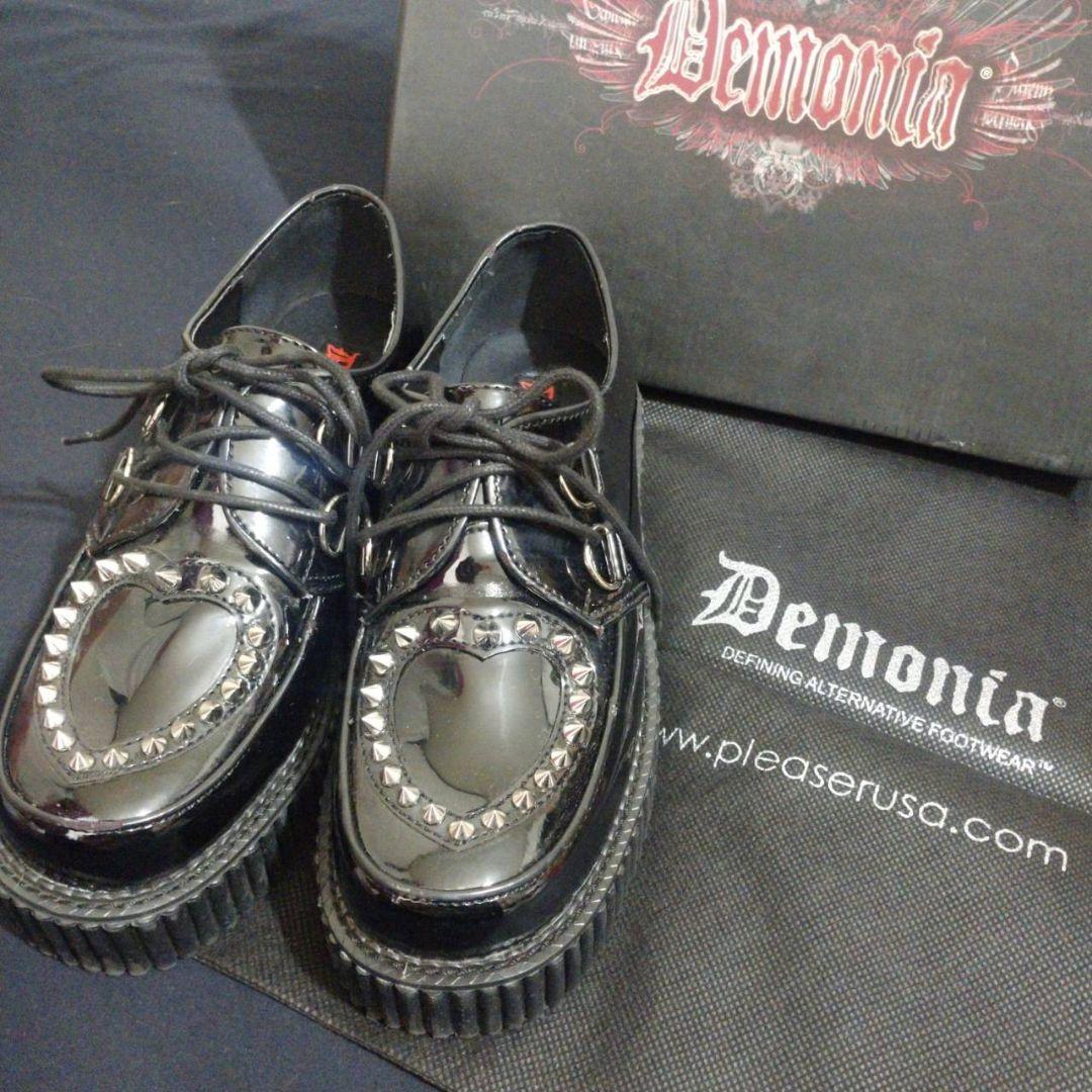 デモニア♡DEMONIA★エナメル ハート♡スタッズ★厚底 24cm