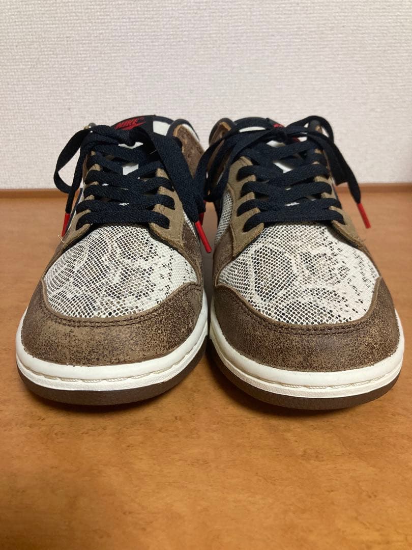 ナイキ　ダンク　ロー