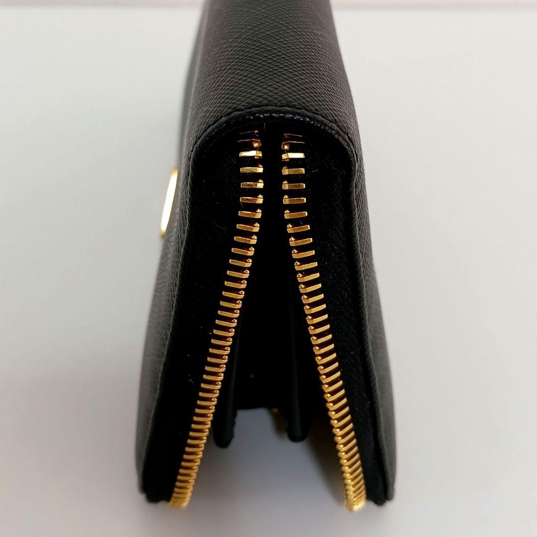 AKW28 プラダ 美品 サフィアーノ ラウンドファスナー長財布 ゴールド金具