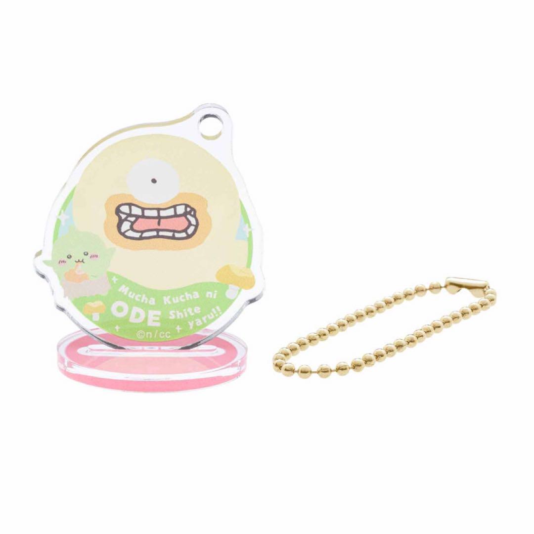 ちいかわ　飾れるアクリルキーホルダー