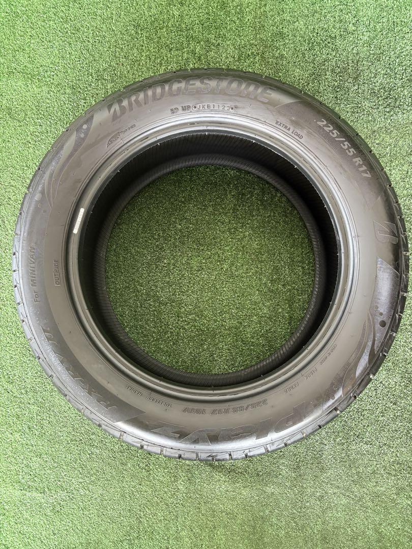 F160 - ブリヂストン PLAYZ PX RV II 225/55R17