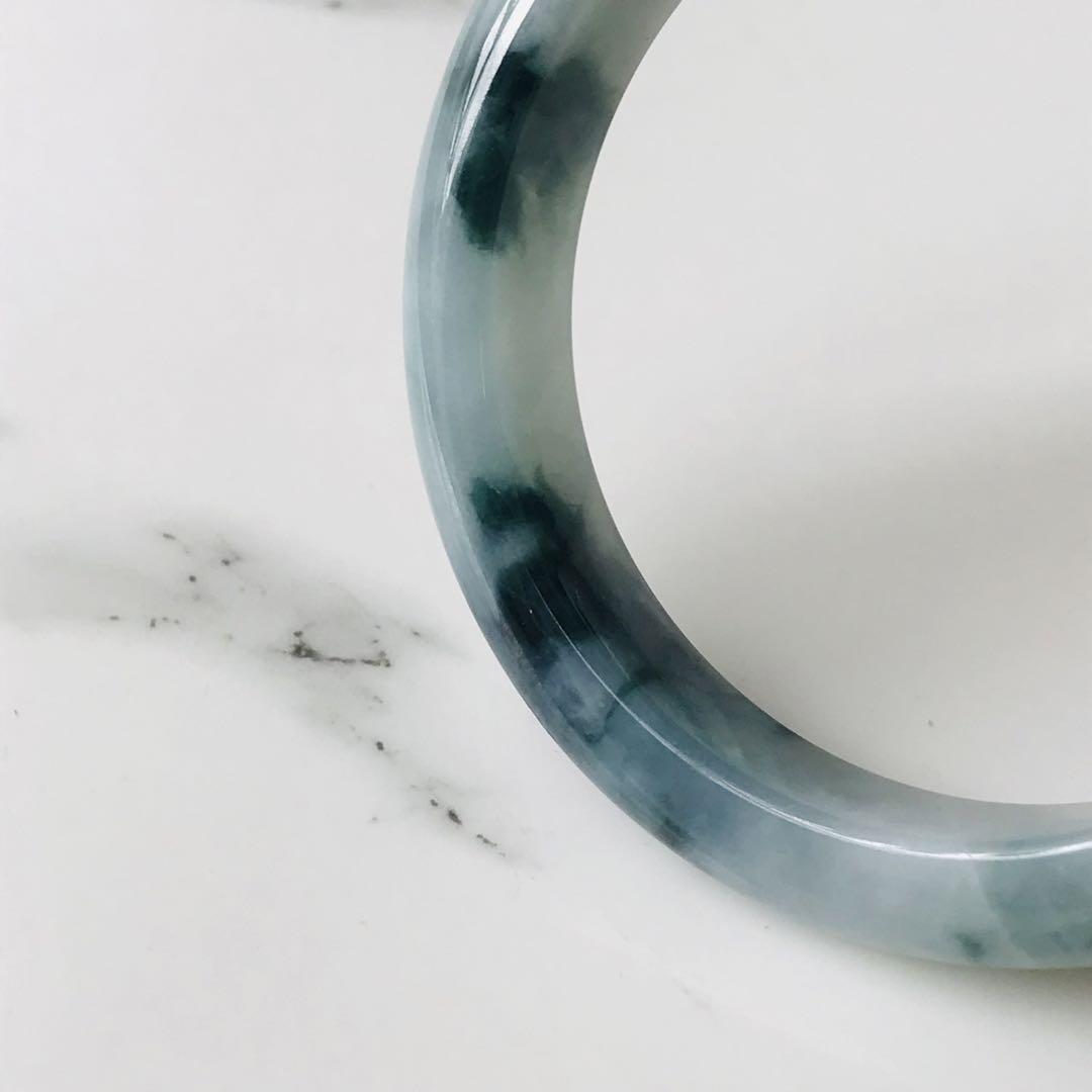 56.1mm