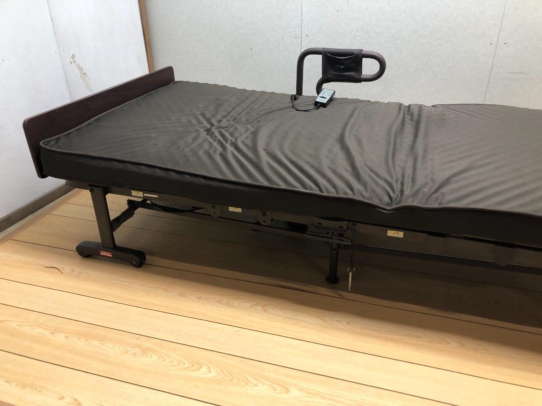 アテックス 収納式電動リクライニングベッド AX-BE634N　250403-3