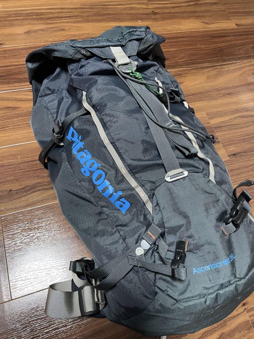 中古 使用感あり パタゴニア アセンジョニスト パック リュック ネイビー