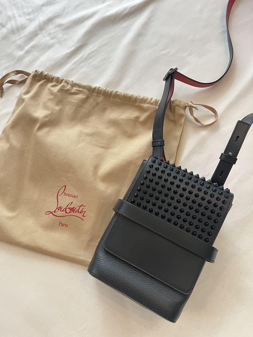 ChristianLouboutin クリスチャンルブタン ベネッシュリポーター